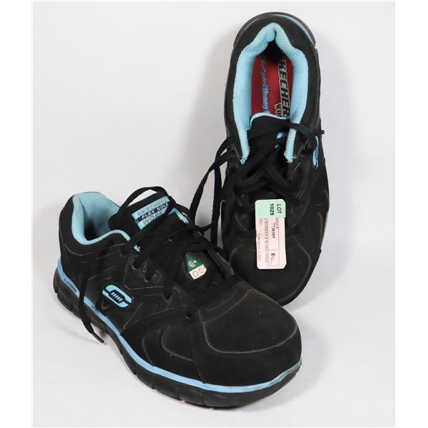 SKECHERS WOMENS 8 WORK SHOE (ALLOY TOE)