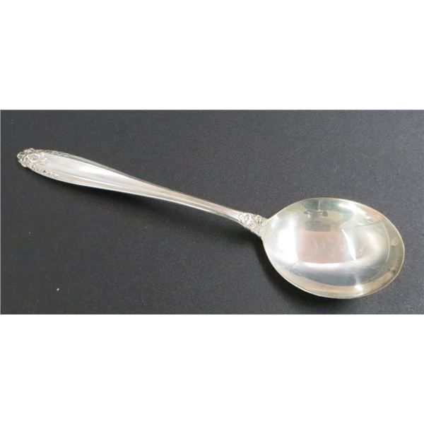 Vintage Sterling Silver Serving Spoon weighs 40 grams