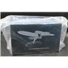 Image 1 : Star Trek Starships 2009 Movie Enterprise Ship With Magazine