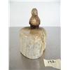 Image 4 : 2" bone carved puffin on bone base- imported, not Alaskan ()
