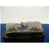 Image 2 : 3" pair of carved fighting bears carved from antler ()