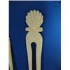 Image 6 : Lot of 5 ivory hair picks ()
