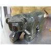 Image 2 : 8-1/2" soapstone bear by Willie Wilson of Kotzebue, AK ()
