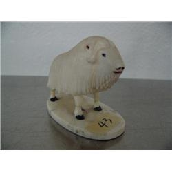 3" ivory musk ox by Harry Mike from Mekoryak done in 1986- legs have been repaired ()