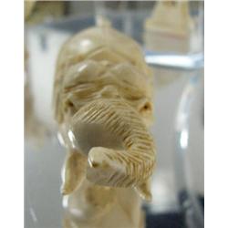 African ivory elephant- 5" ()