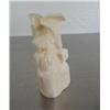 Image 3 : Ivory eagle 3" high ()