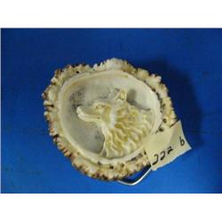 CHOICE on 6 elk antler butt belt buckles: wolf ()