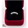 Image 2 : #852-1.00 CT TW MOISSANITE WITH 5 ROUND CUT