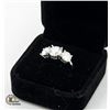 Image 2 : 3 ROUND BRILLIANT CUT MOISSANITE VVS D WITH CENTER