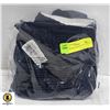 Image 1 : NEW RUSSELL SHORTS NAVY SIZE L