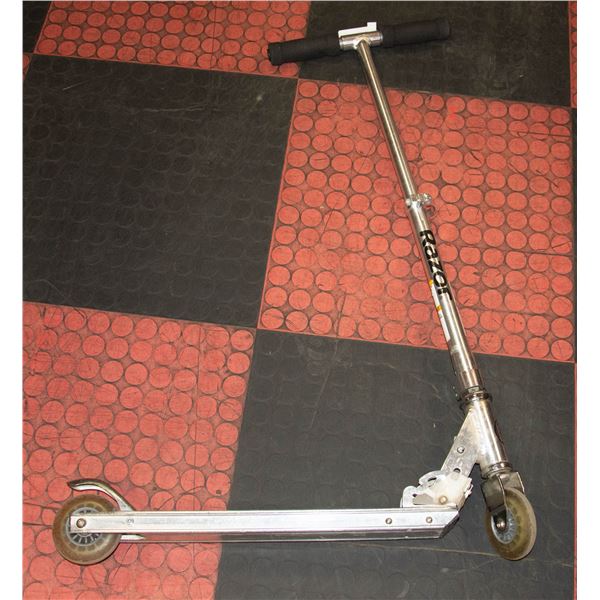SCOOTER