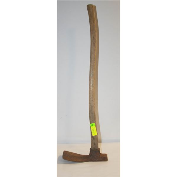 LOG SPLITTING AXE