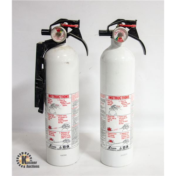 LOT OF 2 FIRE EXTINGUISHERS