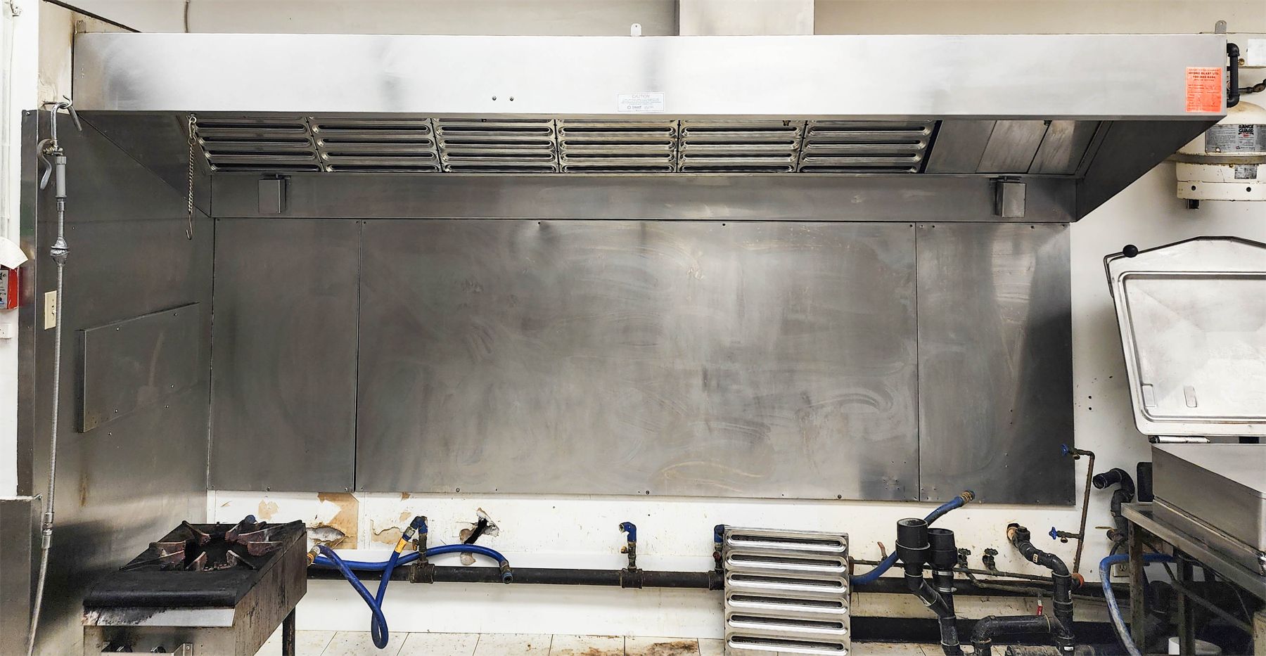 LARGE INDUSTRIAL KITCHEN RANGE HOOD