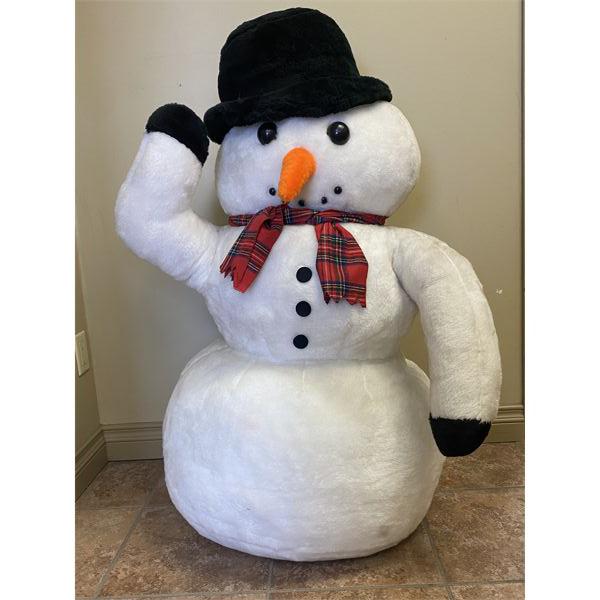 LARGE PLUSH SNOWMAN DECOR