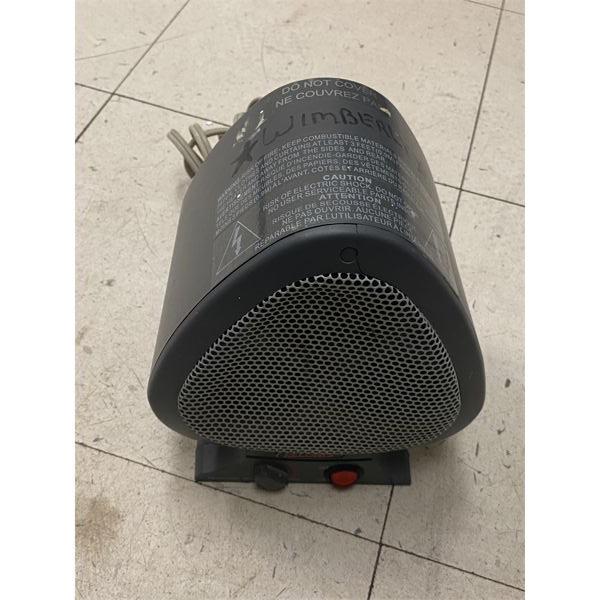 PELONIS SMALL HEATER