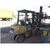 Image 3 : (Oahu) CAT 60 Forklift (Does Not Run, Needs Repair)