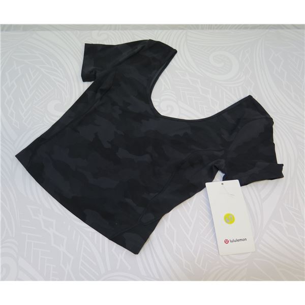 New lululemon Women's Align Tee, Black Camo, Size 4
