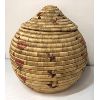 Image 3 : HAND WOVEN BIRD PATTERN GRASS BASKET W/ LID 