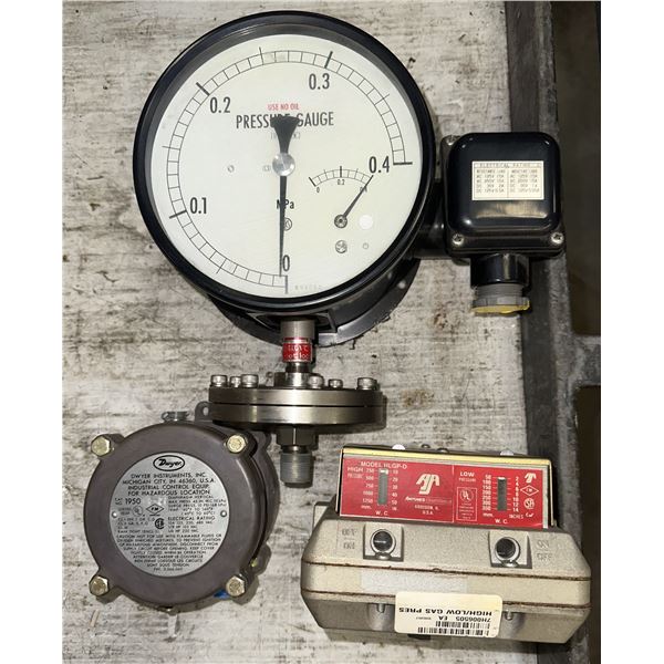 Lot of (3) Misc. Pressure Gauging Units