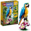 Image 1 : NEW LEGO CREATOR 3 IN 1 EXOTIC PARROT BUILDING SET