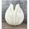 Image 1 : Royal Doulton Impressions Tulip Vase
