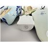 Image 8 : Pottery Wall Pocket Collection