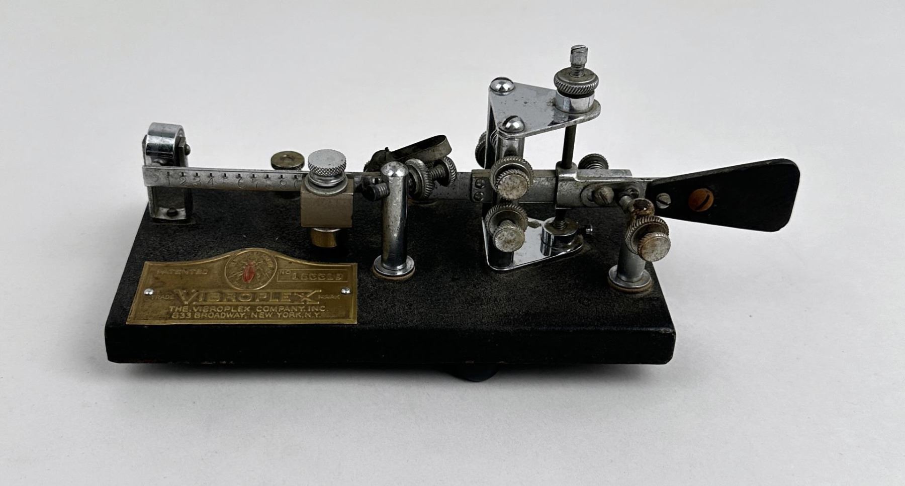 US NAVY CMI-26003A FLAME PROOF TELEGRAPH KEY WORKS WITH J-5-A/ J-36 /J US NAVY CMI-26003A FLAME PROOF TELEGRAPH KEY WORKS WITH J-5-A/ J-36 /J
