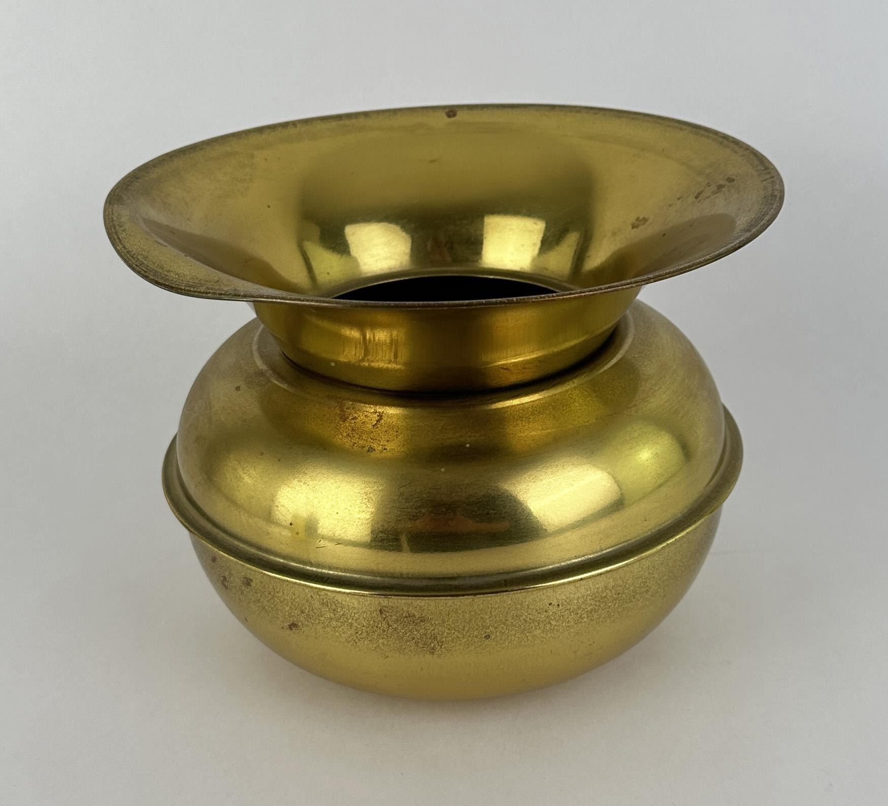 Antique Butte Montana Saloon Brass Spittoon