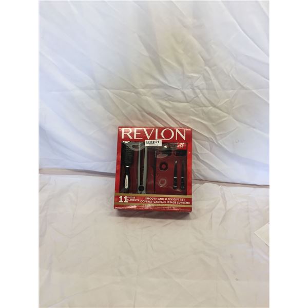 REVLON SMOOTH AND SLEEK GIFT SET