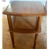 Image 3 : Mid Century Modern Teak Side Table 28L x 21W x 20T