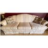 Image 1 : Upholsterd Couch 82L x 37W x 32T