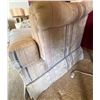 Image 2 : Upholsterd Couch 82L x 37W x 32T