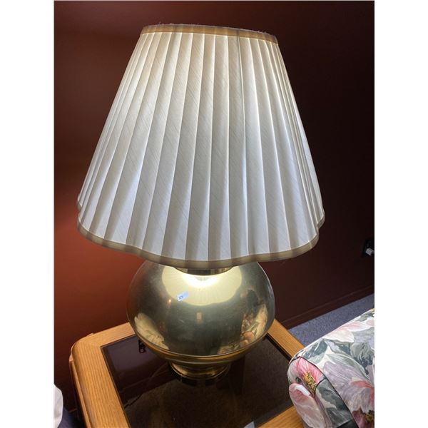 Set Of Vintage Brass Lamps With Wavy Shades 17W x 29. (Tested and Works)