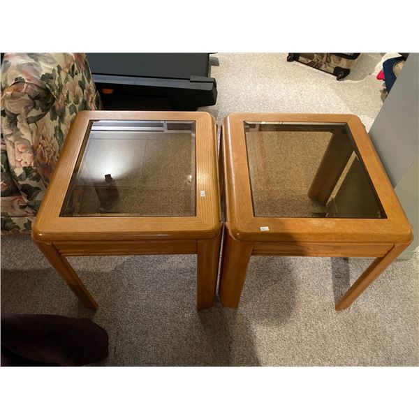 Set Of Glass Topped wood End Tables 22L x 19W x H19