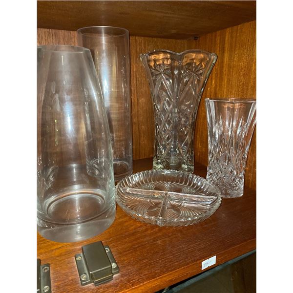 2 Glass And 2 Crystal Vases With Snack Plate