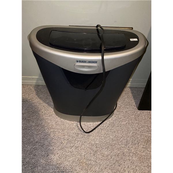 Black n Decker CC800A-CA Paper Shredder Tested And Works