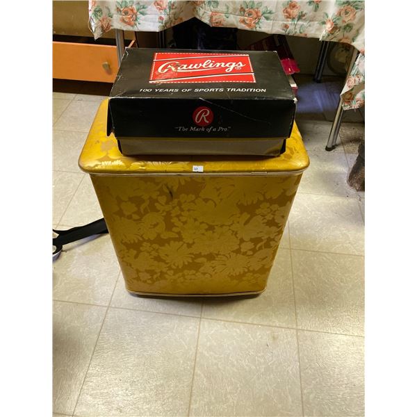 Vintage ROYAL Hamper With Linen And Shoes Shining Supplies