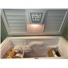 Image 4 : Woods Chest Freeezer  24L x 22W x 34t