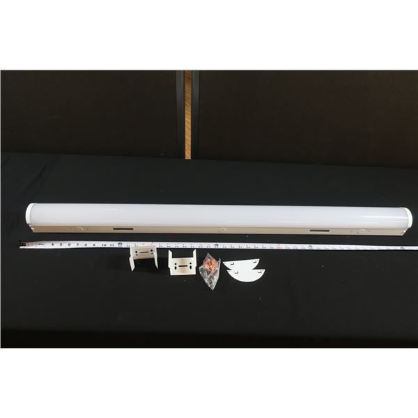 LINEAR LED LOWBAY 4' 40w, 4000k, AC100-277v LITEMOR - Continental ...