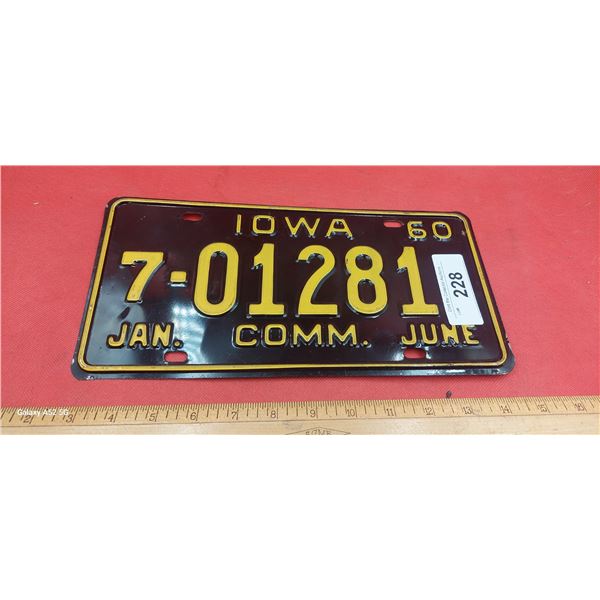 1960 Iowa plate