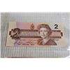Image 2 : (2) Canadian 1974 and 1986 $2 Bills