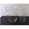 Image 3 : (3) Glass Vases and (1) Oil Lantern Chimney
