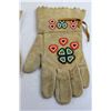 Image 3 : Pair of Leather Beaded Gloves