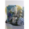 Image 2 : Woman's Hygiene Gift Basket - Sealed