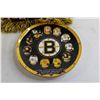 Image 5 : Boston Bruins Scarf and Decorative Plate - NHL