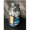 Image 1 : Lot of 1 Tub of Vega Sport Protein Powder - Vanilla - 828G