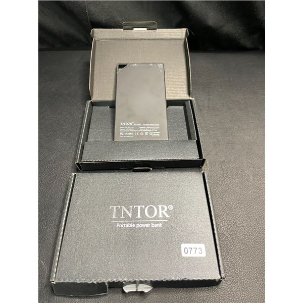 Lot of 2 TNTOR Slim Portable Powerbanks/Portable Chargers - 5000mah - Brand New