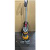 Image 1 : Lot of 1 Dyson Vacuum - Used