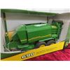 Image 6 : John Deere 690 Large Square Baler 1:16 Scale in Original Box